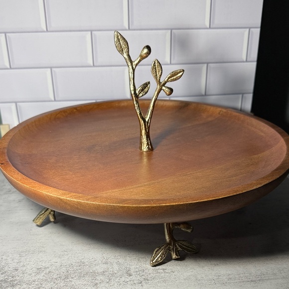 Brown Wooden Cake Stand with Gold Leaf Branch Accents